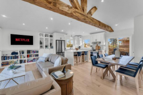 Spacious Elegance: Two Living Spaces in One Home